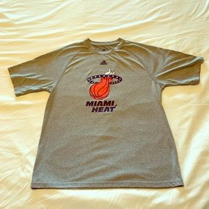 MIAMI HEAT CLIMALITE ADIDAS SHORT SLEEVE TEE SHIRT